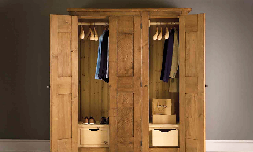 Tủ quần áo bị ẩm mốc