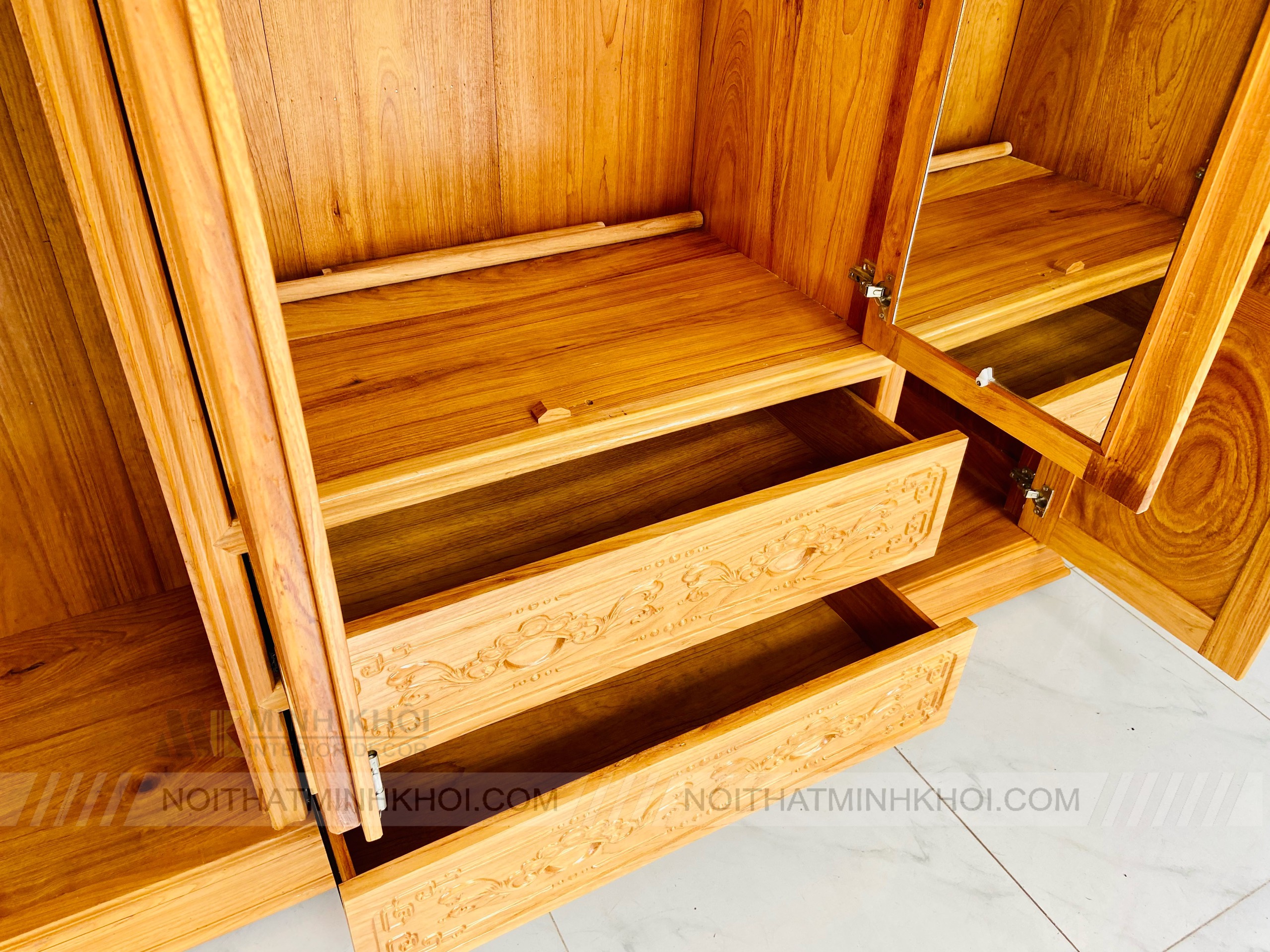 Tủ Quần Áo Gõ Đỏ 2m Cổ Điển Cao Cấp - TA206