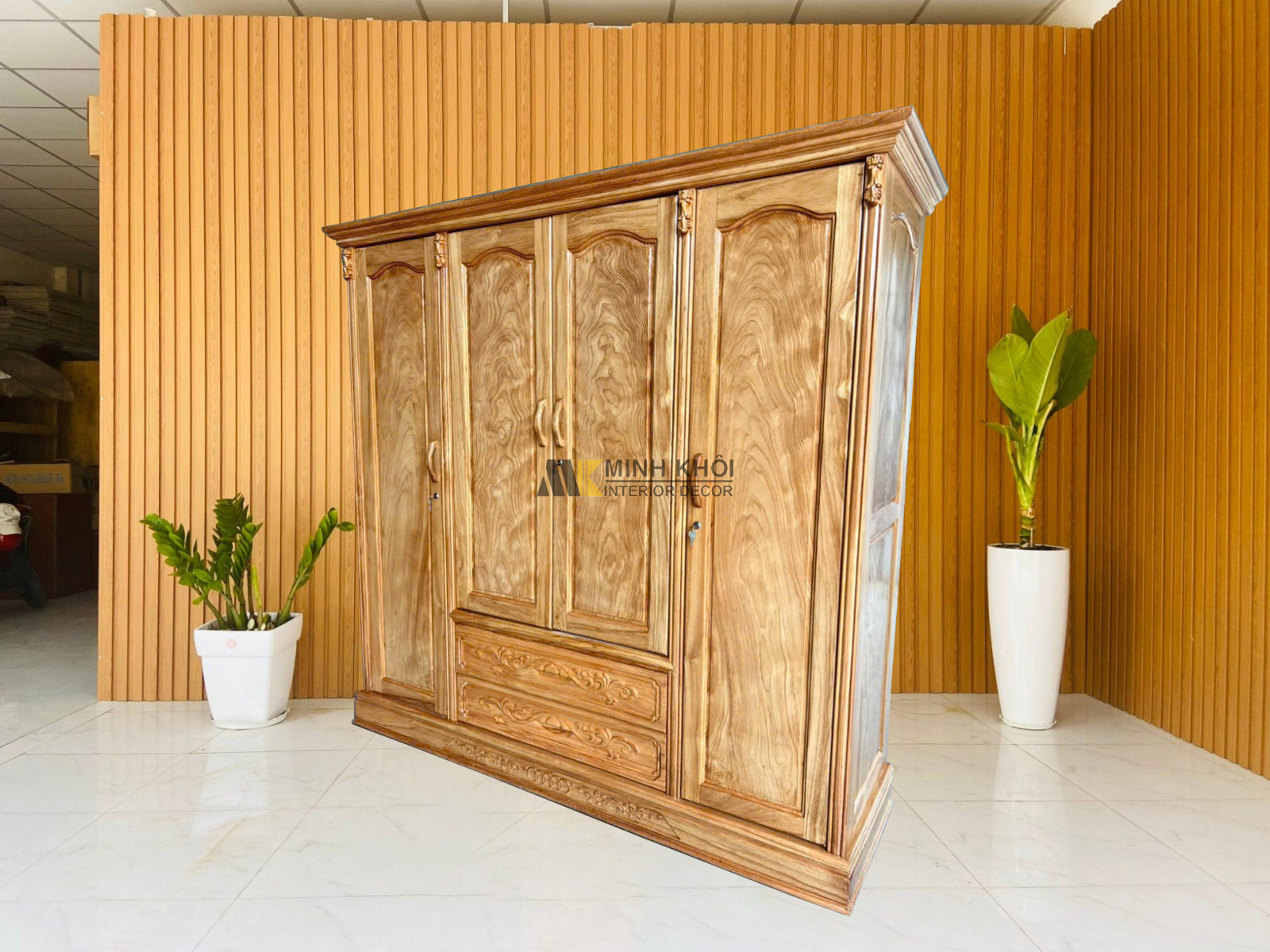 tu-quan-ao-go-go-do-4-canh-hien-dai-ta947_1