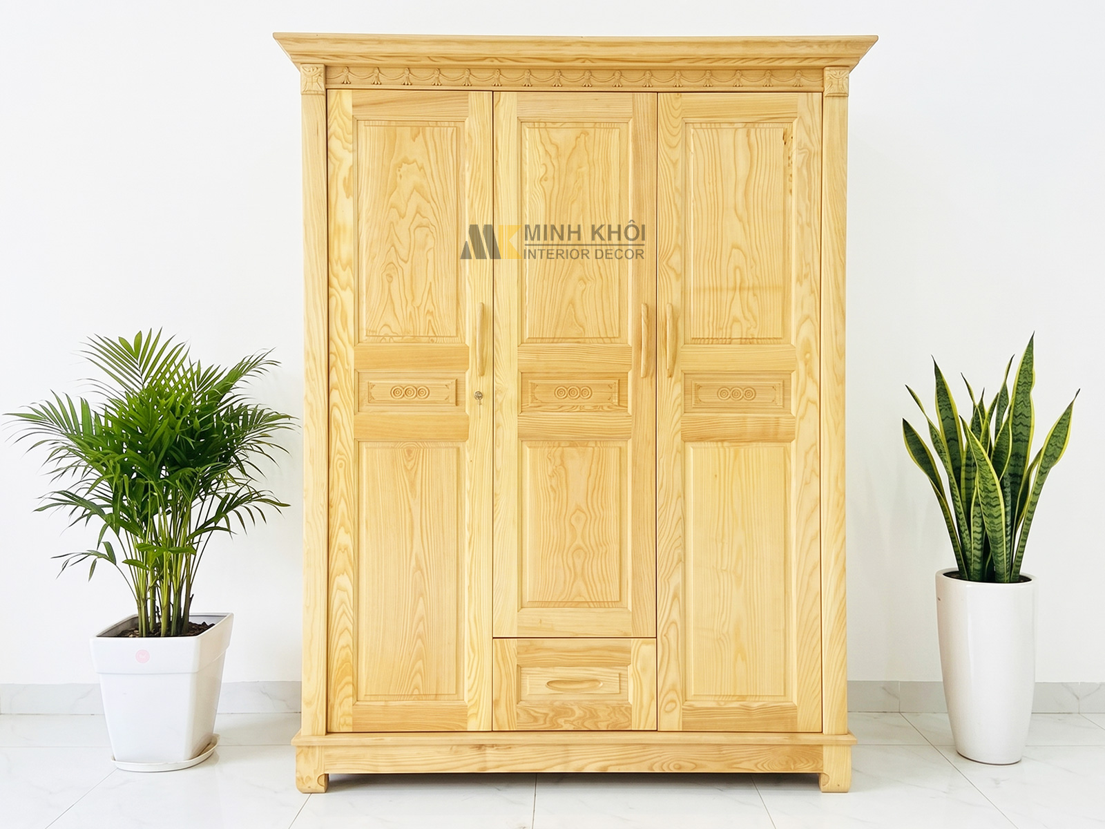 Tủ Đựng Quần Áo Sồi Nga 3 Cánh - TA917