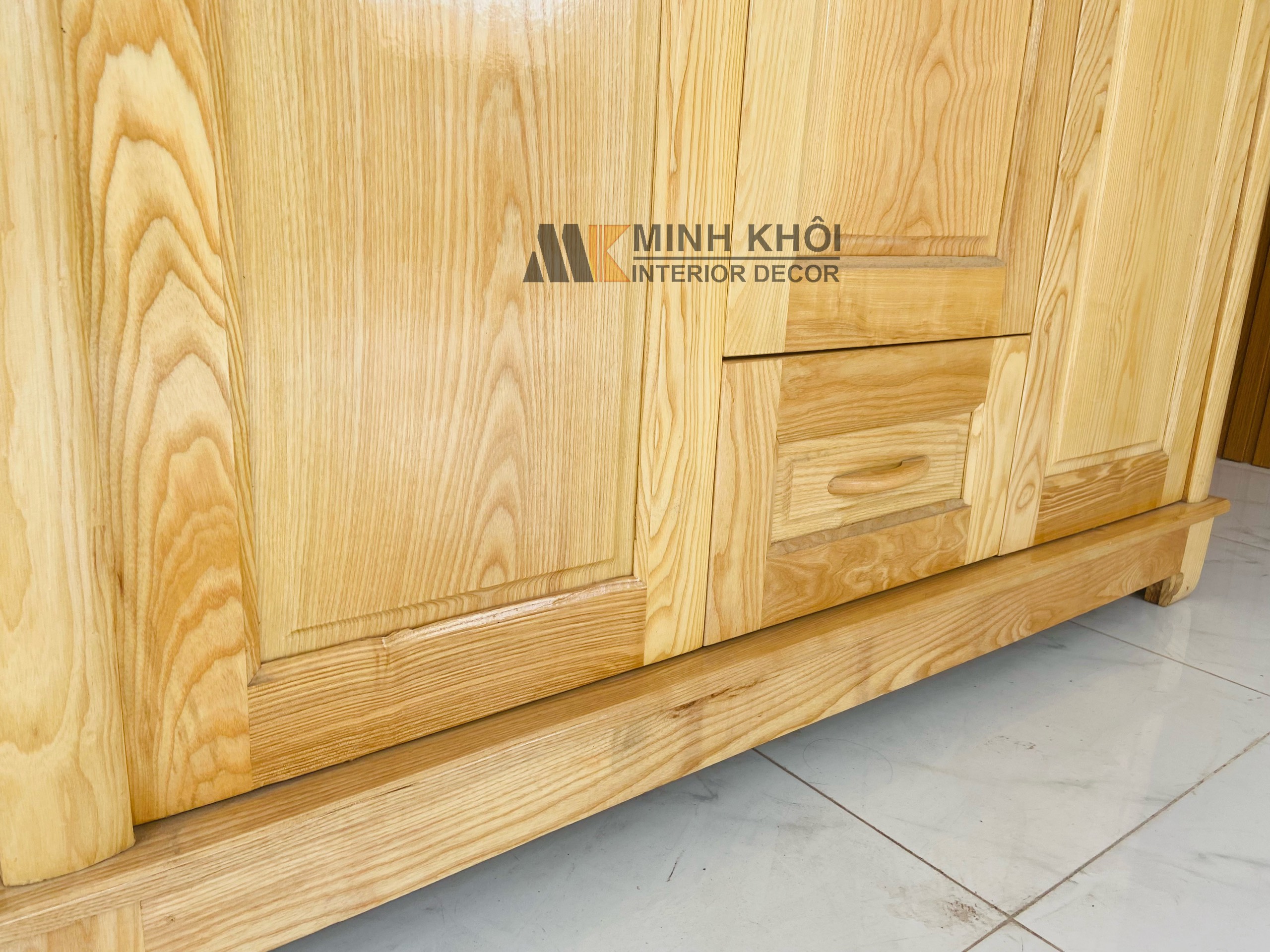 Tủ Quần Áo Sồi Nga 3 Cánh - TA917