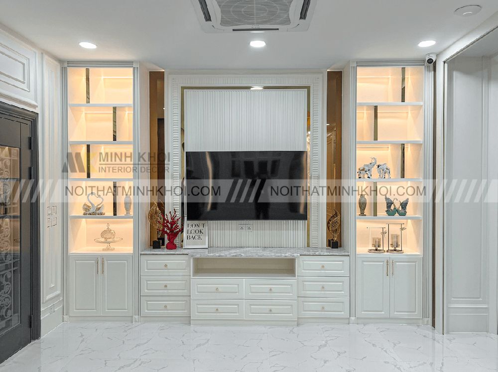 Tủ rượu âm tường kết hợp đồ trang trí nghệ thuật