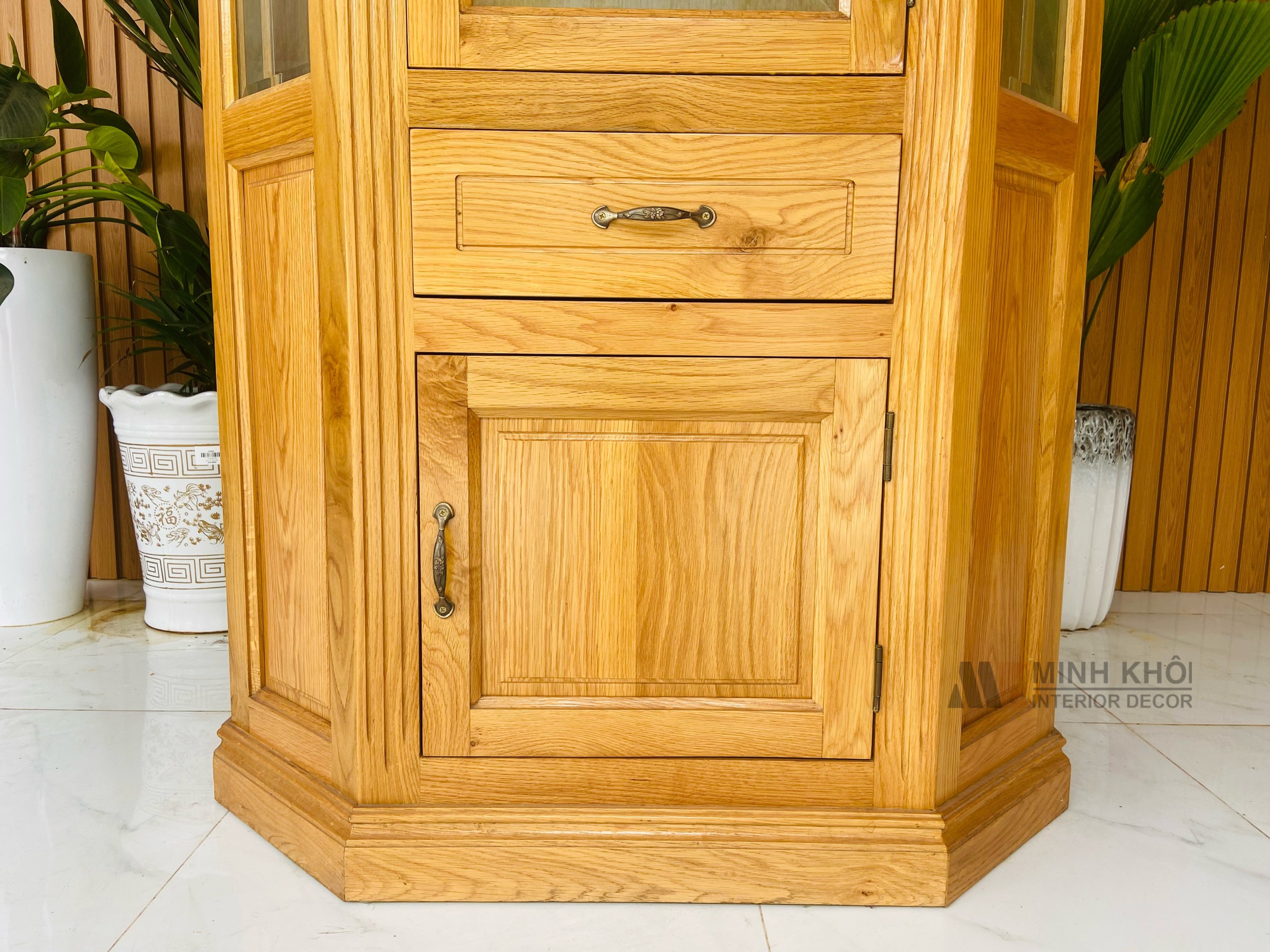 Tủ rượu gỗ Sồi lục giác - TR2024