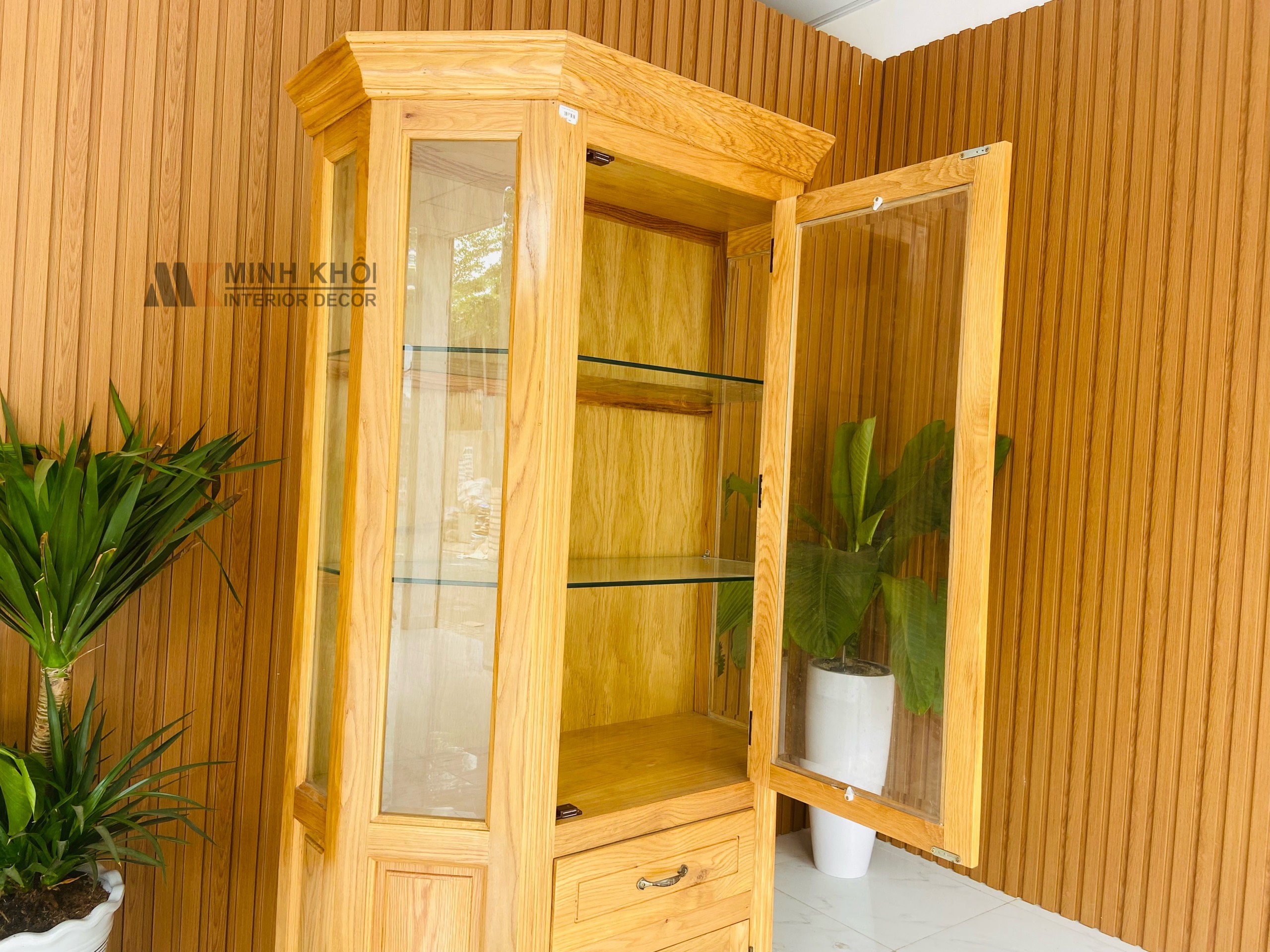 Tủ rượu gỗ Sồi lục giác - TR2024