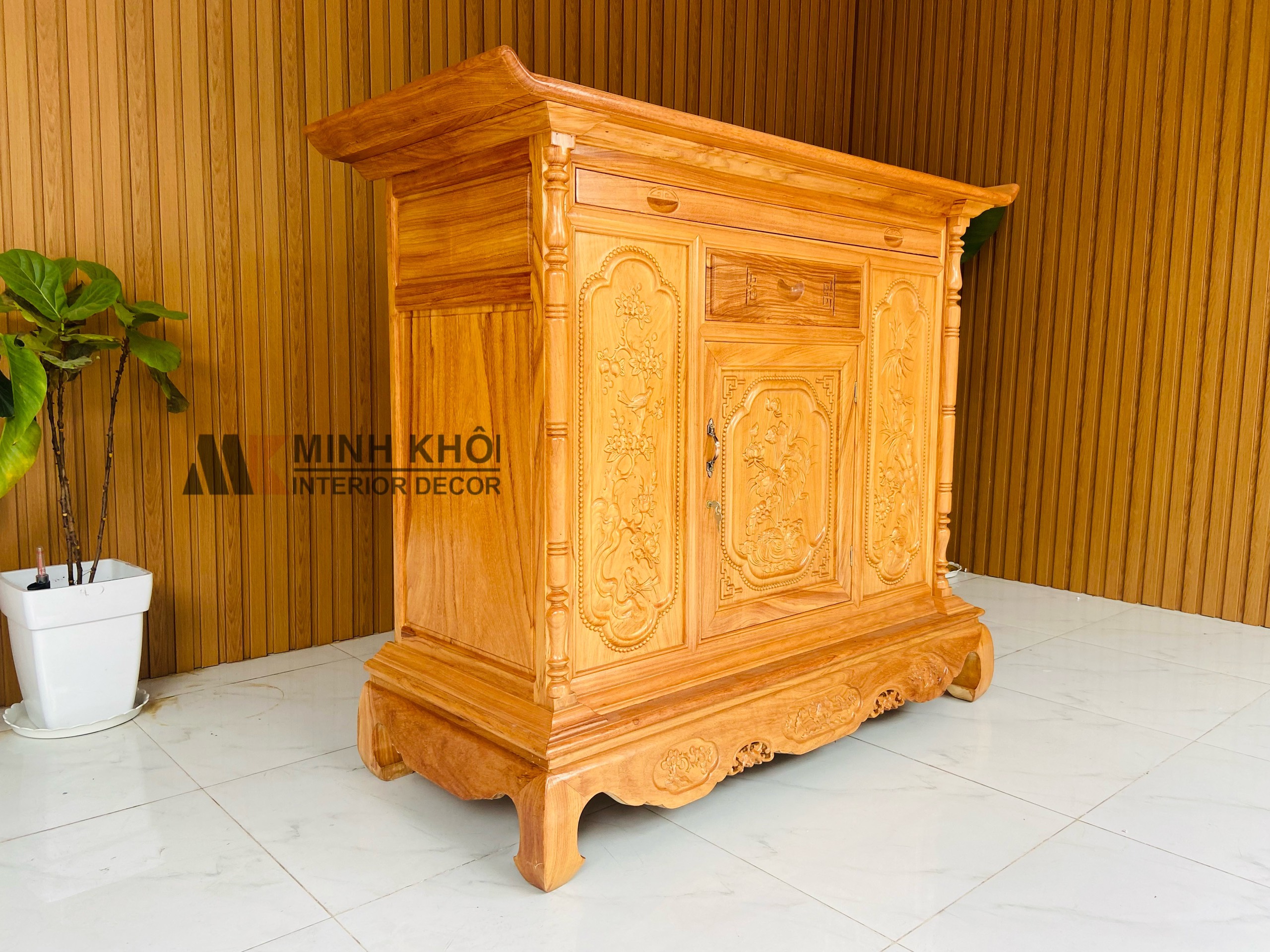Tủ thờ gõ đỏ 1m53 mặt liền - TT222