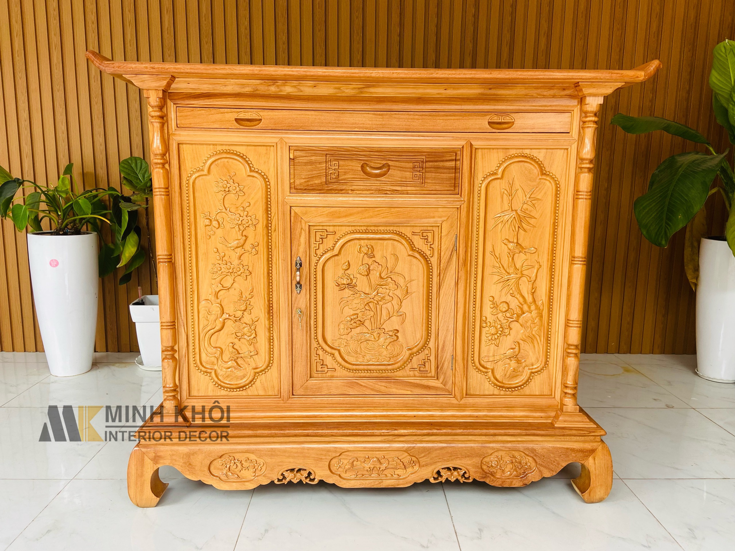 Tủ thờ gõ đỏ 1m53 mặt liền - TT222