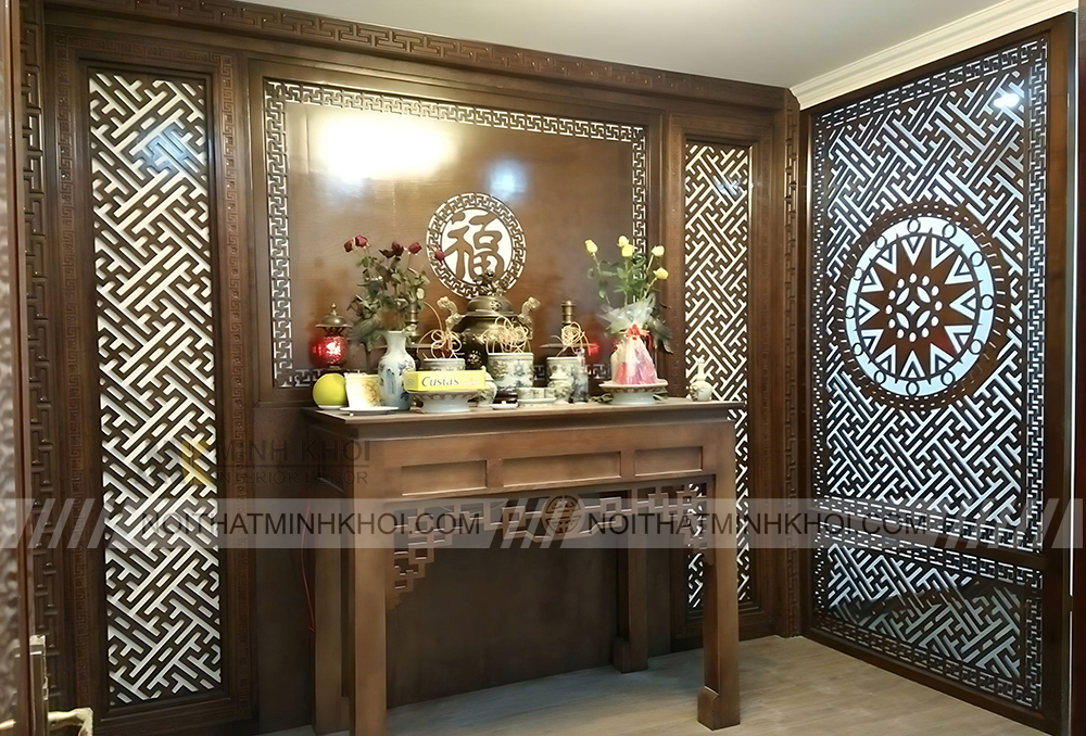 Vách ngăn bàn thờ chữ vạn