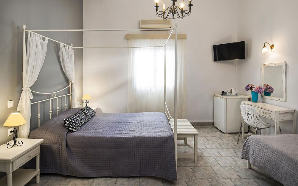 Vị Trí Đặt Bàn Trang Điểm Trong Phong Ngủ Hút Tài Lộc