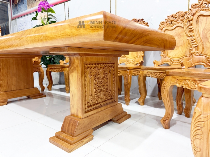 Bàn Ăn Gỗ Gõ Đỏ Mặt Liền Nguyên Khối 12cm - BA938