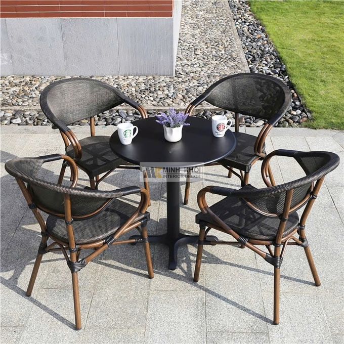 Bàn Ghế Ngoài Trời Thiết Kế Hiện Đại - BNT004