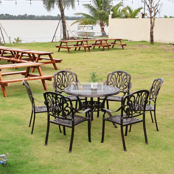 Bàn Ghế Ngoài Trời Thiết Kế Hiện Đại - BNT024