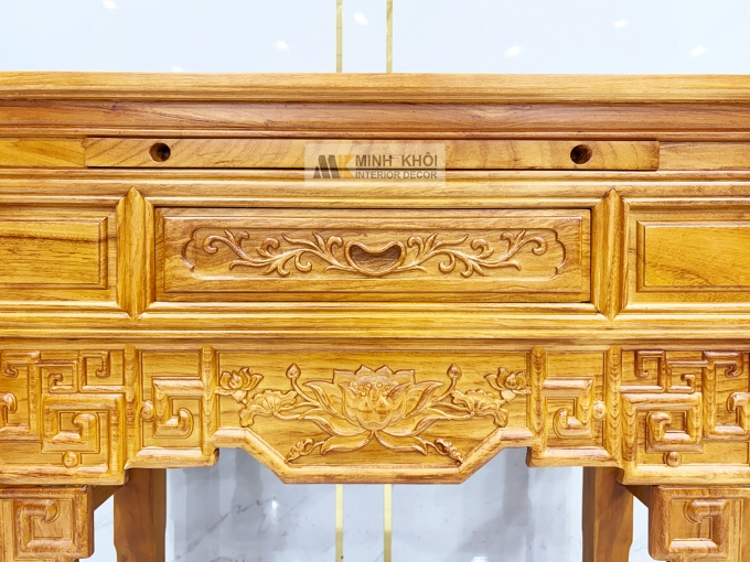 Bàn Thờ Gia Tiên Gỗ Gõ Đỏ Chạm Khắc Hoa Sen - BT905