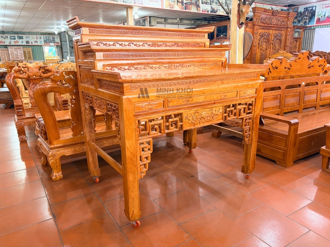 Bàn Thờ Gỗ Hương Đá 3 Tầng - BT915