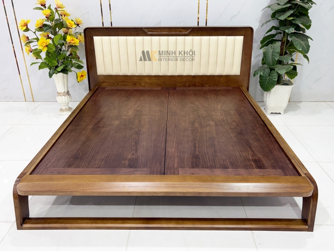 Giường Ngủ Gỗ Sồi Phủ Óc Chó Bọc Da - GN954