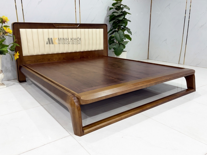 Giường Ngủ Gỗ Sồi Phủ Óc Chó Bọc Da - GN954