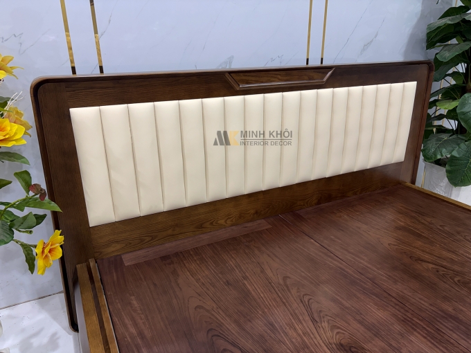 Giường Ngủ Gỗ Sồi Phủ Óc Chó Bọc Da - GN954