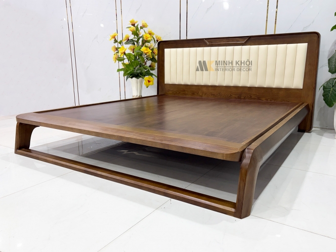 Giường Ngủ Gỗ Sồi Phủ Óc Chó Bọc Da - GN954