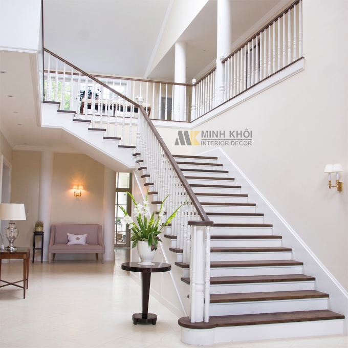 Lan cang và ốp bật cầu thang gỗ - PKCT114