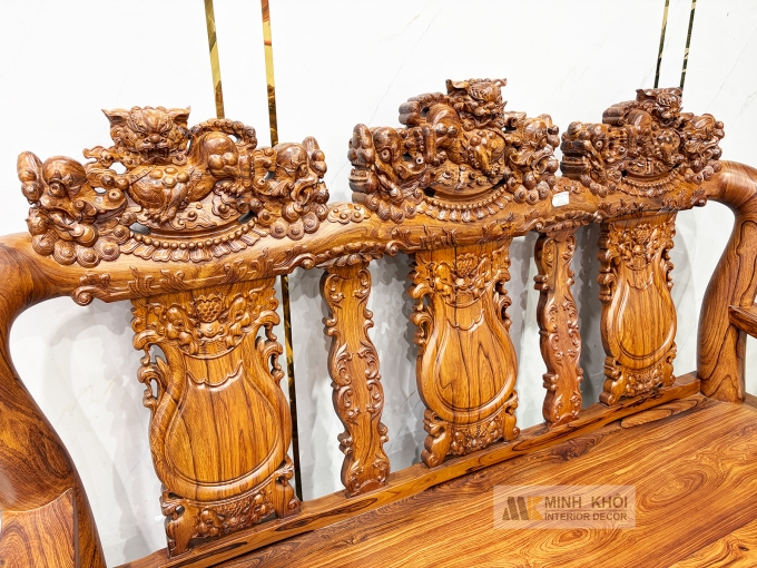 Salon Gỗ Cẩm Lai Nghê Bảo Đỉnh Tay 12 6 Món - SL989