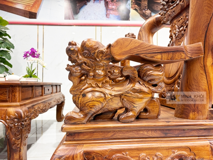 Salon Gỗ Cẩm Lai Nghê Bảo Đỉnh Tay 12 6 Món - SL989